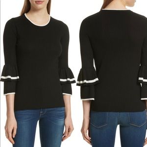 Fabulous FRAME knit sweater in navy with white edging